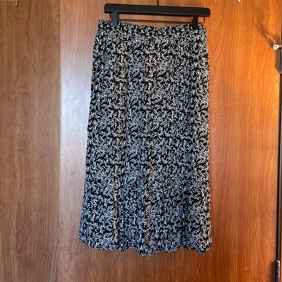 Rachel Zoe Dresses & Skirts - NWT Rachel Zoe Long Floral Skirt Sz L